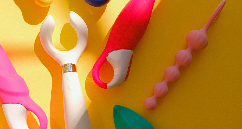 Arrangement color&eacute; et ludique, inspirant joie et jeu en 'Love Room'